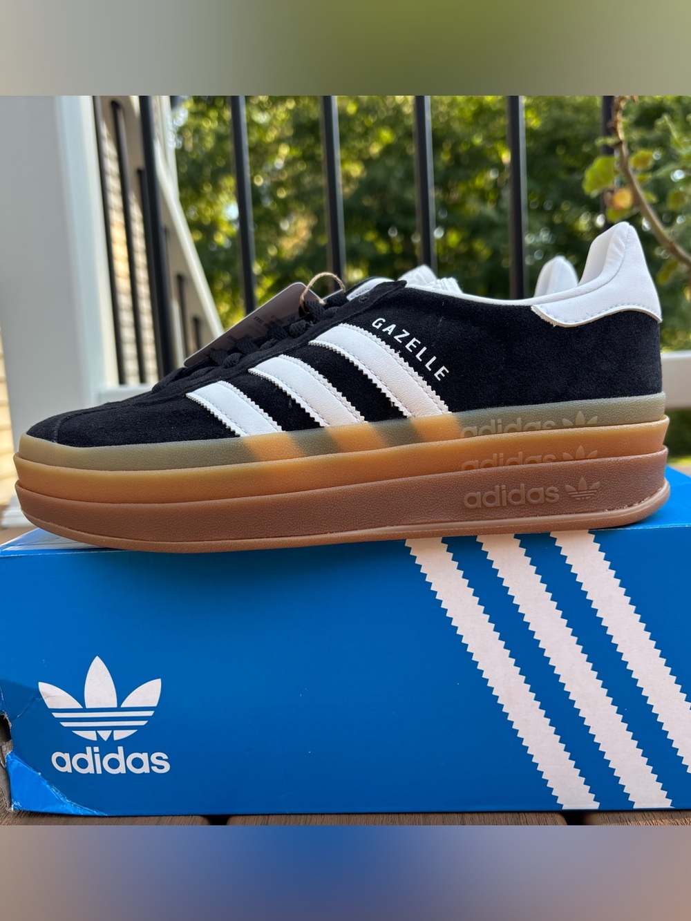 adidas Gazelle Platform Sneakers in Black, White. Gum bottom. Women’s 8